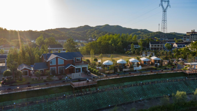 山水桃花江 天下美人窝｜乡村旅游助力乡村振兴特别策划 水岸湿地度假庄园 资水边的野奢旅居木屋 旅游策划
